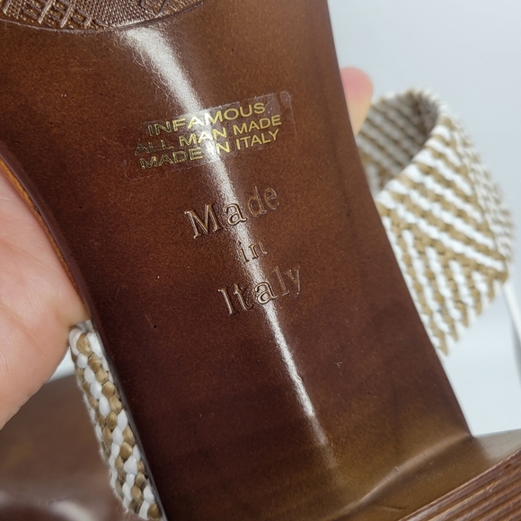 Italian Shoemakers Infamous White Brown Aztec Sandals Women’s 10 Low Heels NWOB - Picture 8 of 9